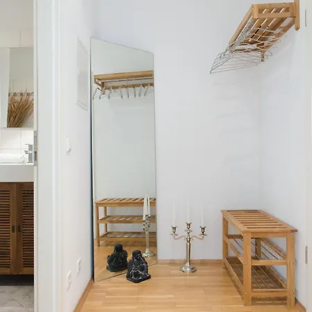 Appartement Mitte - Gottschedstrasse !